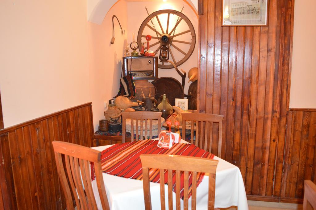 Hotel Armira Family